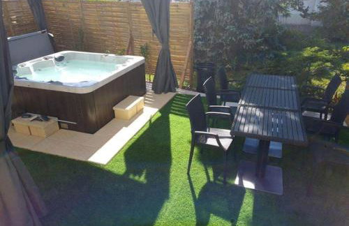 Le val d'amousse spa illimité et privatif animaux admis - Foto 1