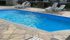 Apartamento com AR Condicionado splint, condomínio com piscina 2 Qts, próximo à praias e ao pavilhão de Carapina com portaria 24h - Foto 5