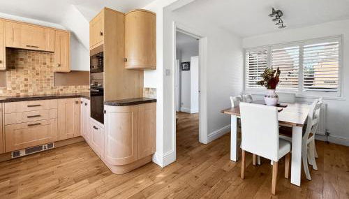 Amaya Nine Sleeps 7 Large 4 bed house - Bottesford - Foto 4