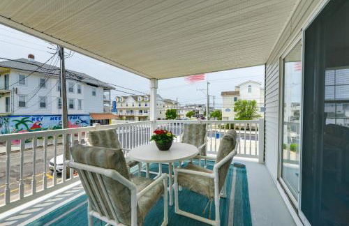 Condo with Deck Walk to Beach and Convention Center! - Foto 4