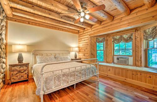 Stunning Vermont Cabin w/ Private Lake Access - Foto 11