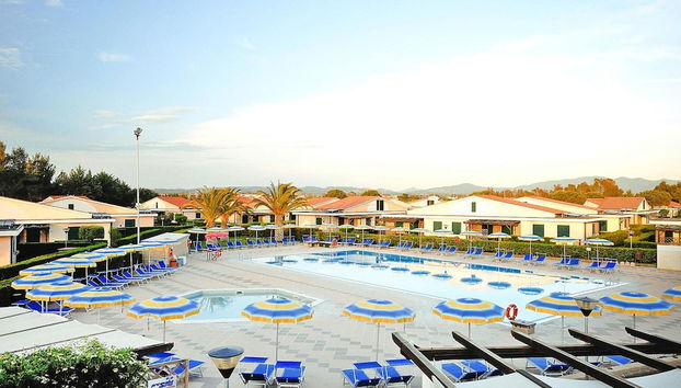 Villa in Cecina Mare Near Sandy Beach - Foto 2, Imagen principal