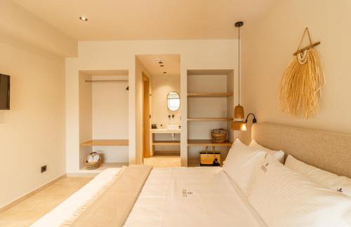 ADORNO PRIVATE SUITES Only Adults & Kids 12 Plus - Photo 47