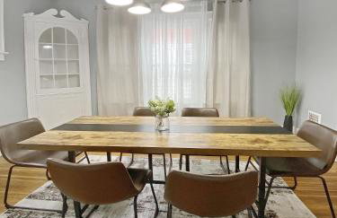 Lux 3BR, Steps from Airport, U of R & Grocery Stores - Foto 11