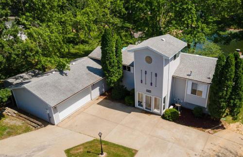 Waterfront 3BR Loft w Dock on Lake of Egypt - Foto 41