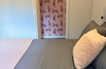 Poconos Modern Chalet I Hot Tub I Home Theater I Fenced Yard I Pet Friendly - Foto 53