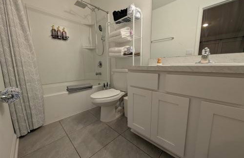 Spacious 3BR Jacksonville Townhome With King Bed - Foto 17