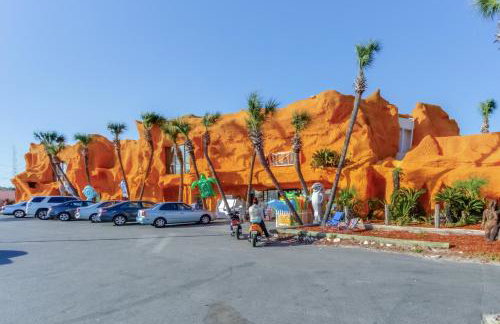14th-floor oceanfront condo with ocean view pool & hot tub access WiFi & W&D - Foto 27