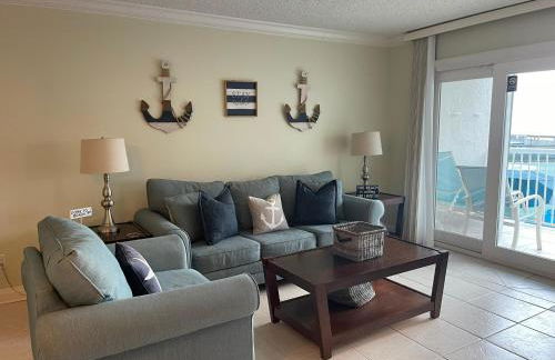 Holiday Surf and Racquet Unit 214 - Foto 1