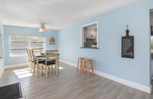 Relaxing 4 bedroom home with Pool - Photo 19