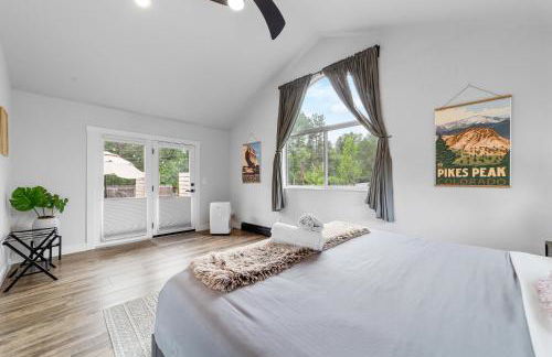 Canyon Retreat with Hot Tub 3min to Broadmoor - Foto 31