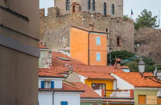 Casa Vacanza Alle Pratoline covered parking for bicycles and motorcycles - Foto 30