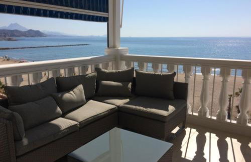 Beach House Brotonss - Photo 8