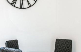 Lovely House in Dagenham / Barking with free parking, WiFi & Garden - Foto 15