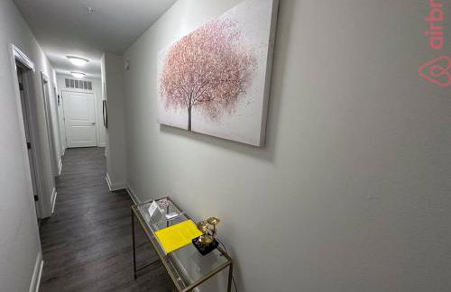 Luxurious 2 Bedroom Downtown City Views! - Foto 31