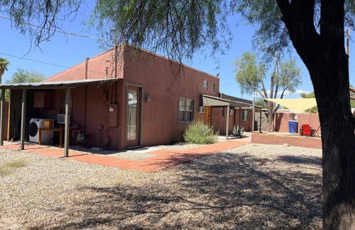 Cute Bungalow 1 Mile from U of A - Foto 14