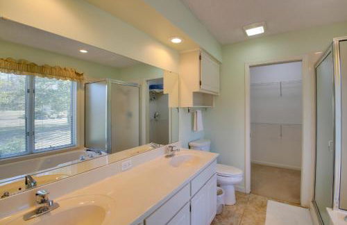 Lake Balboa Access Home with Dock and Yard - Foto 16