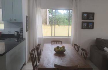 casa 700m da praia, ideal para família, 3 quartos , piscina, ar condicionado, churrasqueira, wi fi, estacionamento, até 10 pessoas, - Foto 23