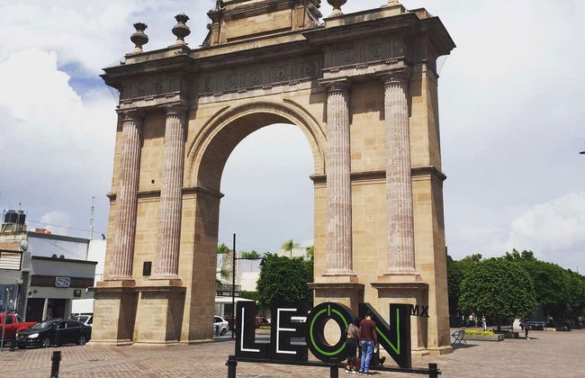 León Food Tour + Shoe Factory Visit - Photo 6