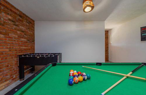 Luxury Family Lodge - Pool, Spa & Tennis Paradise - Photo 17