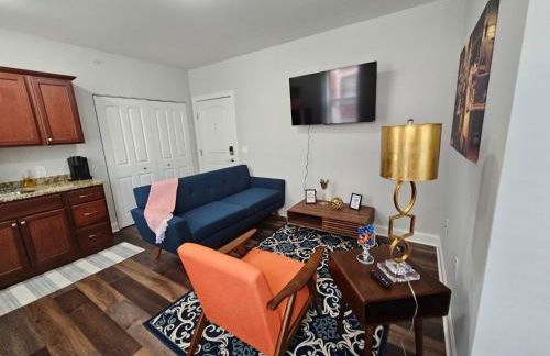 Luxurious 1 Bed 1 Bath Stay at the Historic Inman - Foto 4