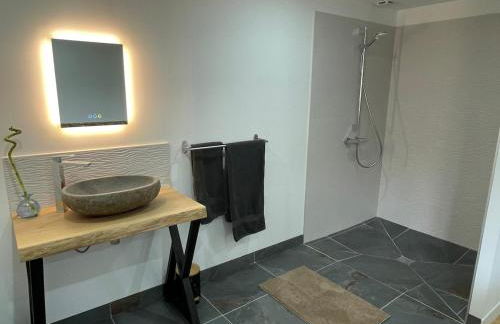 Gîte L'Après-Ski, Spa, Spacieux - Foto 42