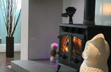 Vollie House with Hot Tub, Sauna & Log Burner - Foto 73