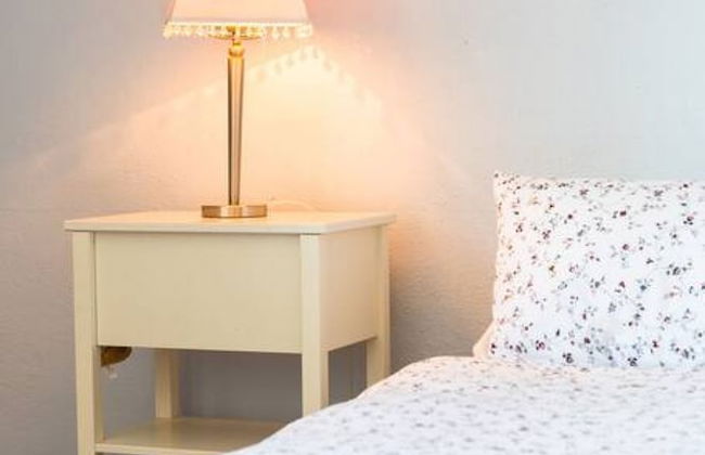 Beautiful 2 Story Manor Close to Beach and all - Foto 50