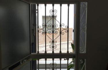 CASA LEÓN BLANCO CARMONA reformada céntrica con chimenea y terraza con vistas - Foto 25