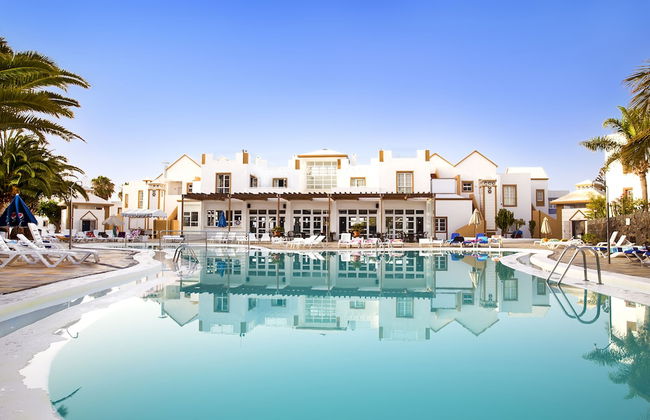 Apartamentos LIVVO Morromar - Photo 23