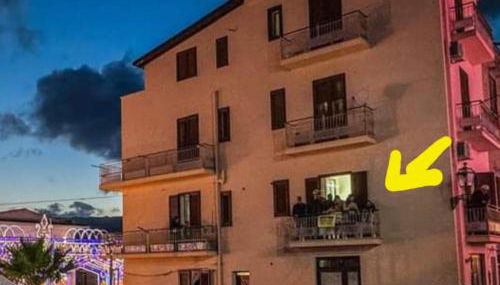 La casa sulla piazza - Foto 1