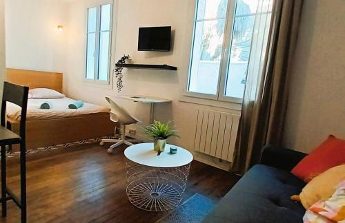 L'Explorateur - Gare - Cozy - Wifi - TV - Photo 10