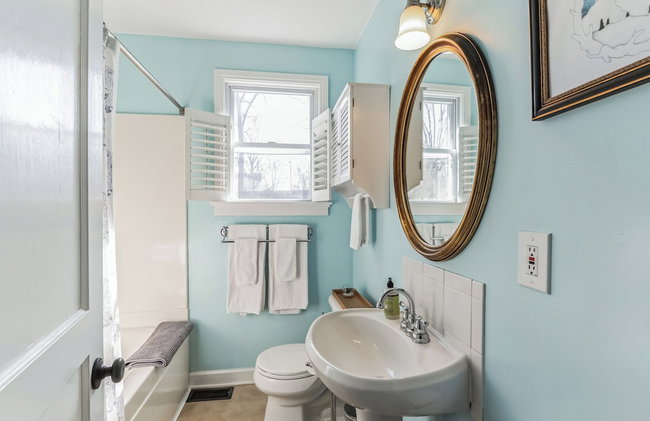 Bluebird Bungalow Chic Home, Quiet Neighborhood - Foto 17