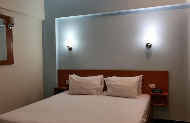 Remarkable Diamond Apartment Dha Defense Karachi - Photo 4