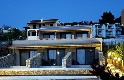 Viento Boutique - Photo 11