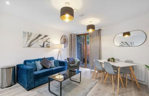 Multiple 2-Bedroom Apartments near Harry Potter Studios - 2-Minute walk to Bushey Station - 20 Minutes to London Euston - Ideal for Families & Business - Free Parking - Foto 16