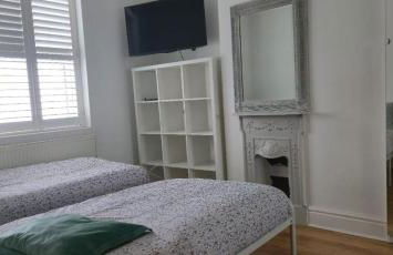 8 Guests - Free Parking - Full Equipped House - Foto 17