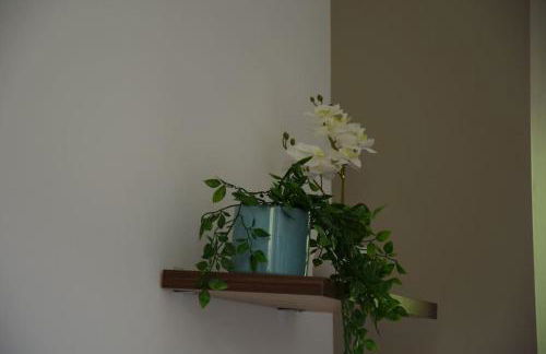 Élégant T2 à Bron, Tramway à 2min, Box Parking, 4Personnes - Foto 15