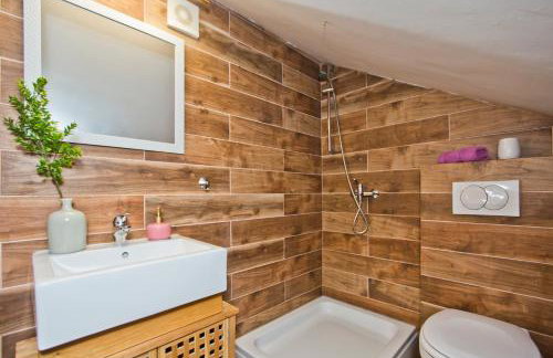 Villa Kate -with private pool and BBQ - Foto 33