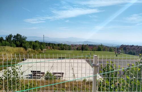 Vino Montaña & jardín Garaje NETFLIX WIFI INCLUIDO, - Foto 6