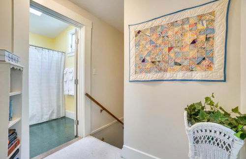 The Porch House Located in Historic Village - Foto 24