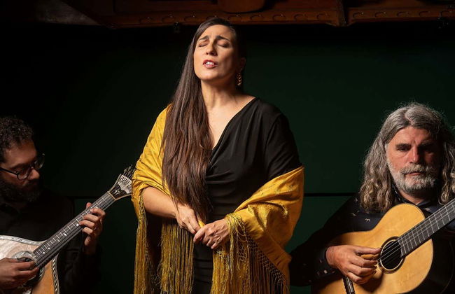 Espetáculo no Cais do Fado - Foto 1