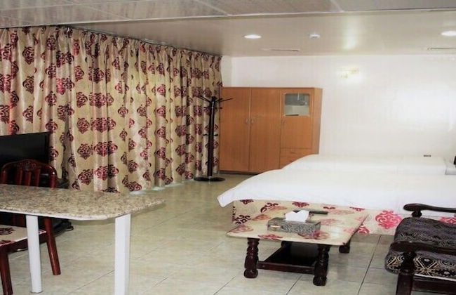 Sky Hotel Apartments - Foto 15