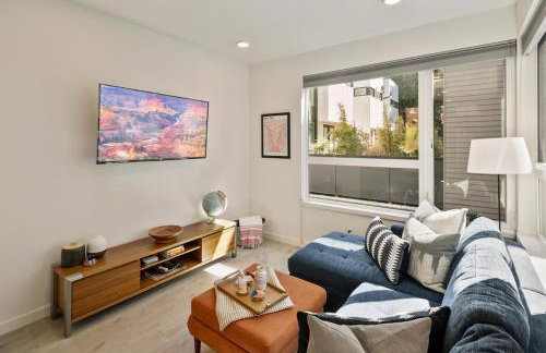 Perch - Urban Abode 18 - Photo 11