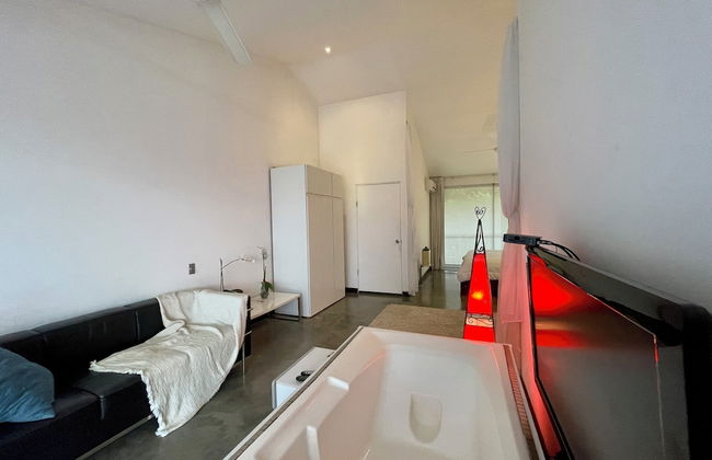 Beautiful Spacious Loft 2 Bedrooms 2 Full Baths 2 car Garage in Downtown - Foto 41