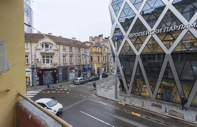 Elegant 2bdr Apartment With a Balcony - Foto 16