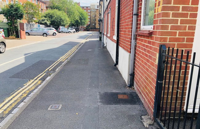 Lovely 3-bed Charming Apartment in Portsmouth - Foto 21