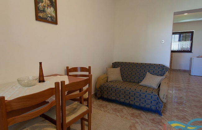 Spacious Apartment With Terrace & Garden Grill - Foto 14