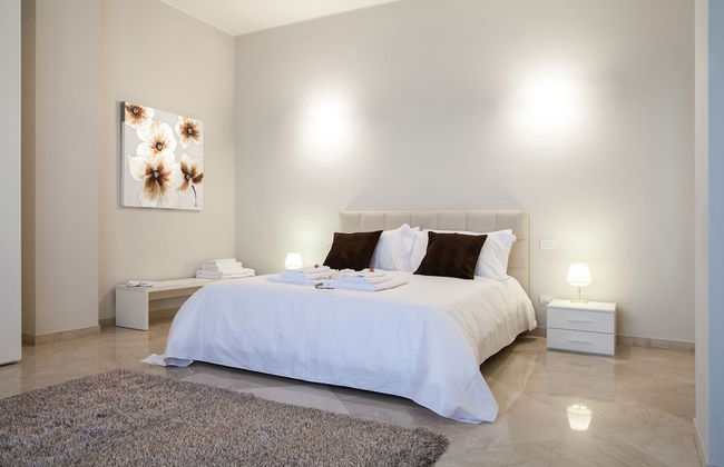 Milan Royal Suites & Luxury Apartments - Foto 2