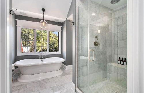 5BR Oasis wtih Pool, spa and sports court - Foto 30